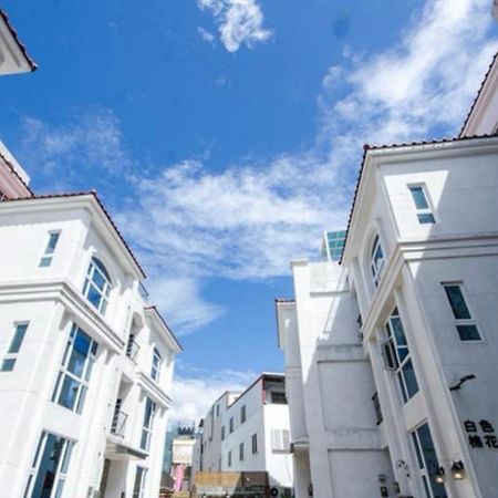 White Cotton Candy Homestay Hualien Eksteriør bilde