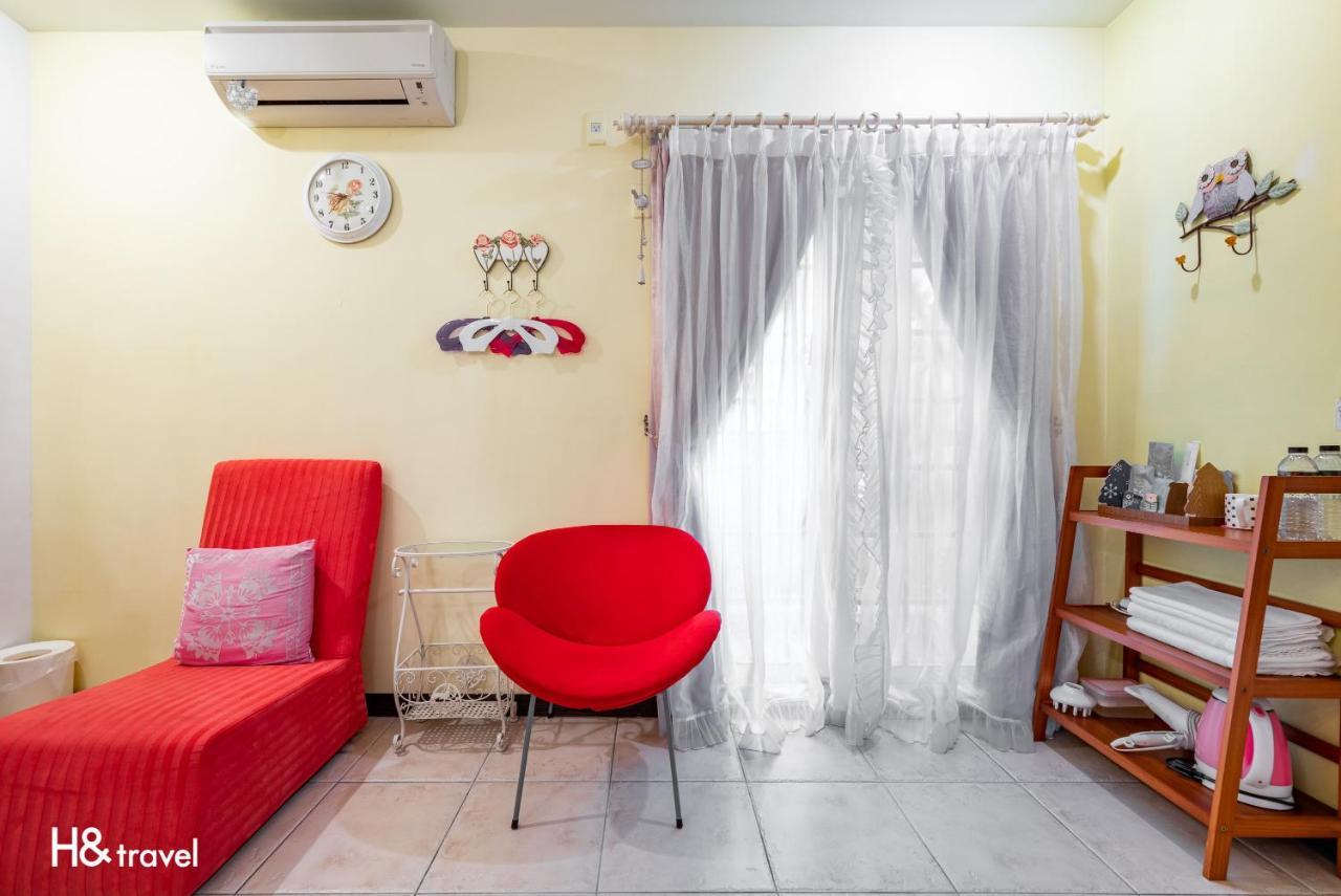White Cotton Candy Homestay Hualien Eksteriør bilde