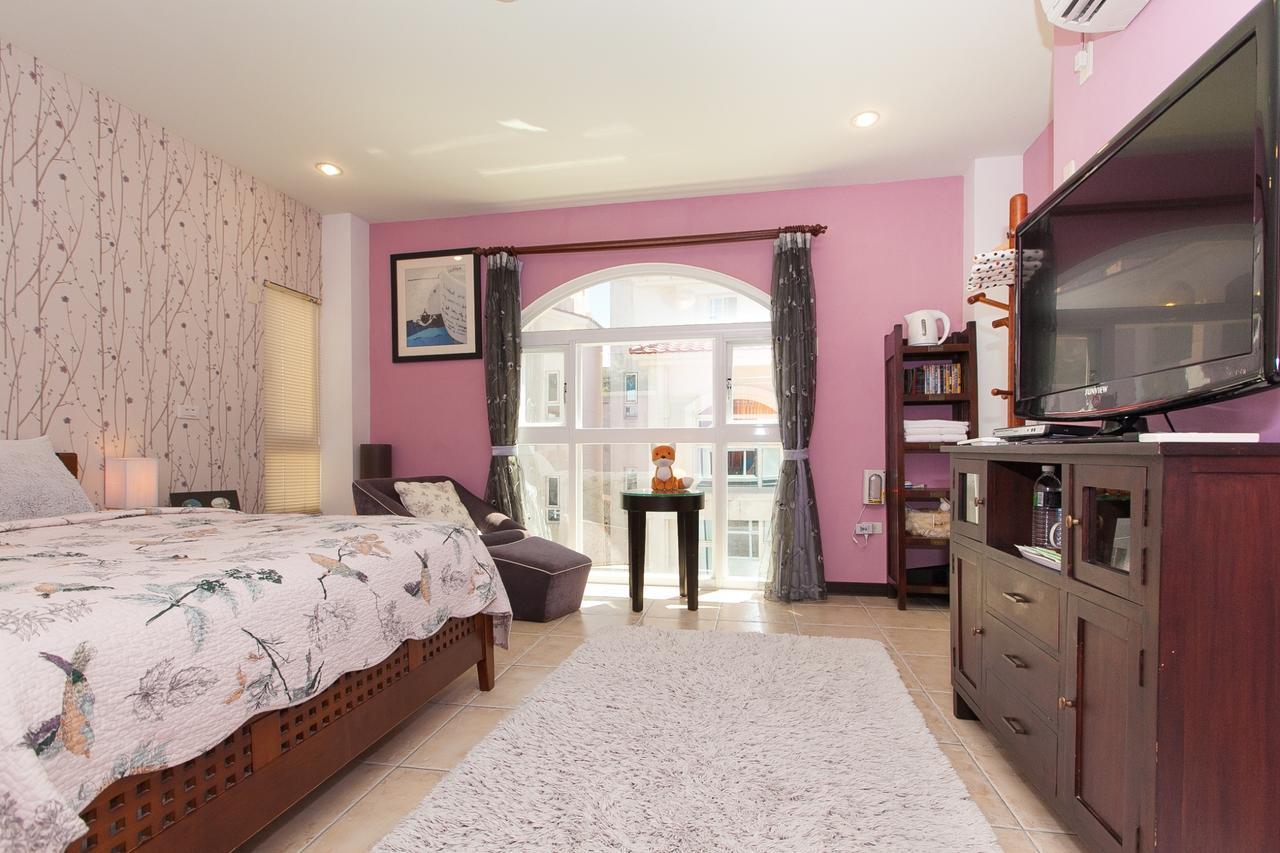 White Cotton Candy Homestay Hualien Eksteriør bilde