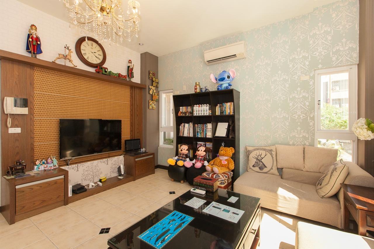 White Cotton Candy Homestay Hualien Eksteriør bilde