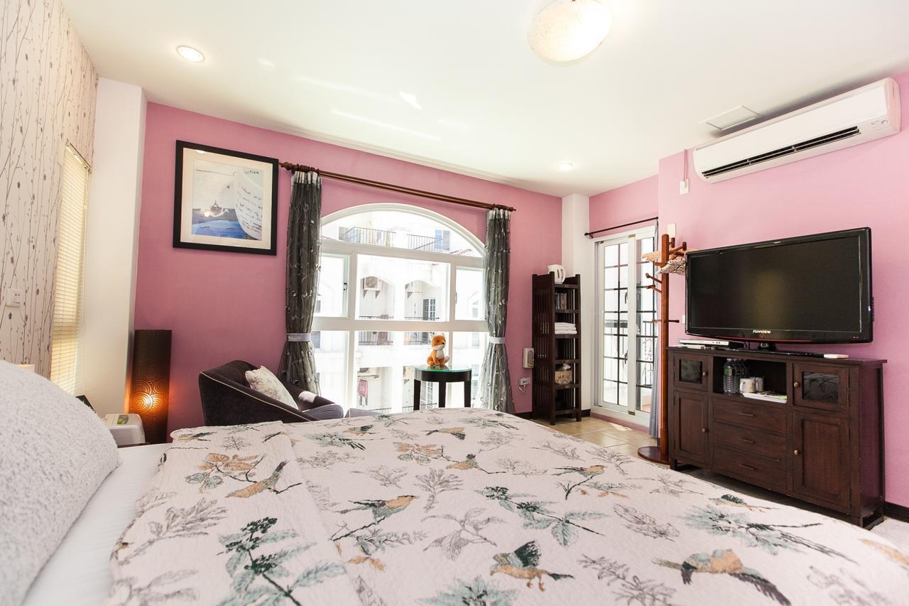 White Cotton Candy Homestay Hualien Eksteriør bilde